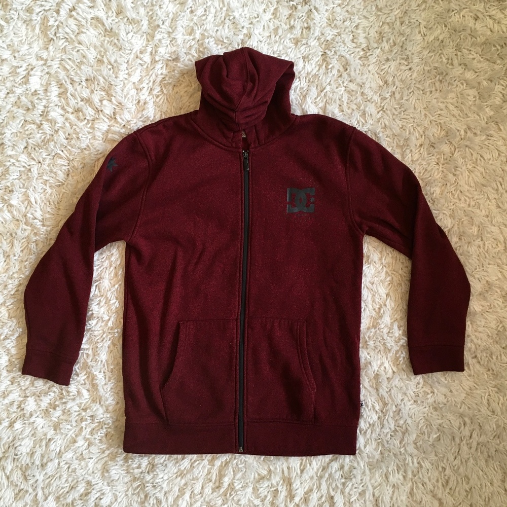 ✨BOYS DC SWEATER SIZE XL